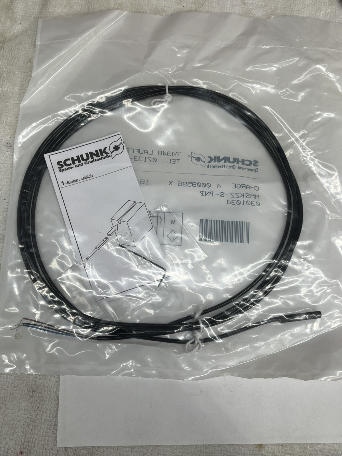 New Schunk Sensor 0301034. MMSK22-S-PNP (FRTOP)