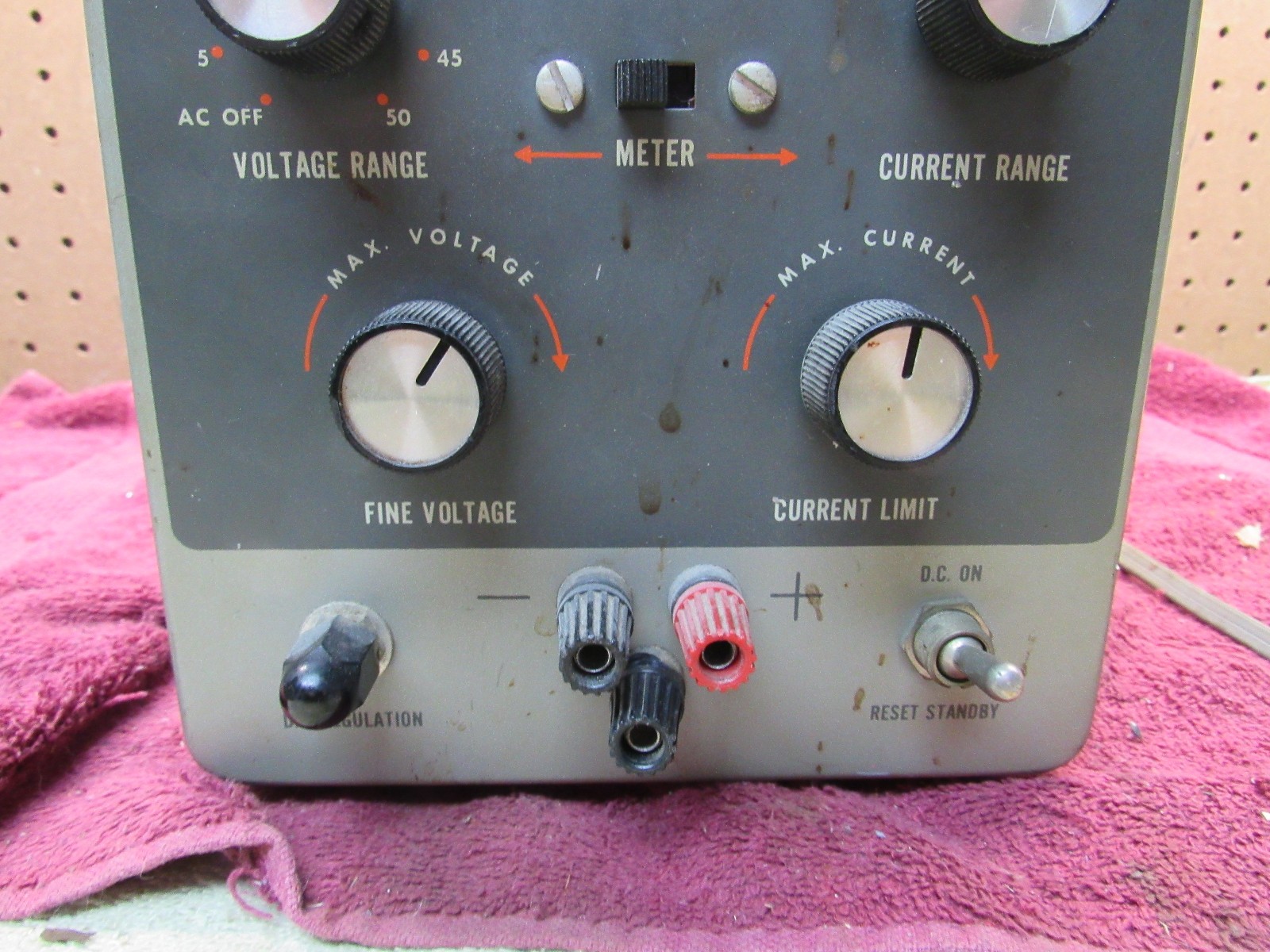 Vintage Heathkit IP-20 Regulated Power Supply for Restoration