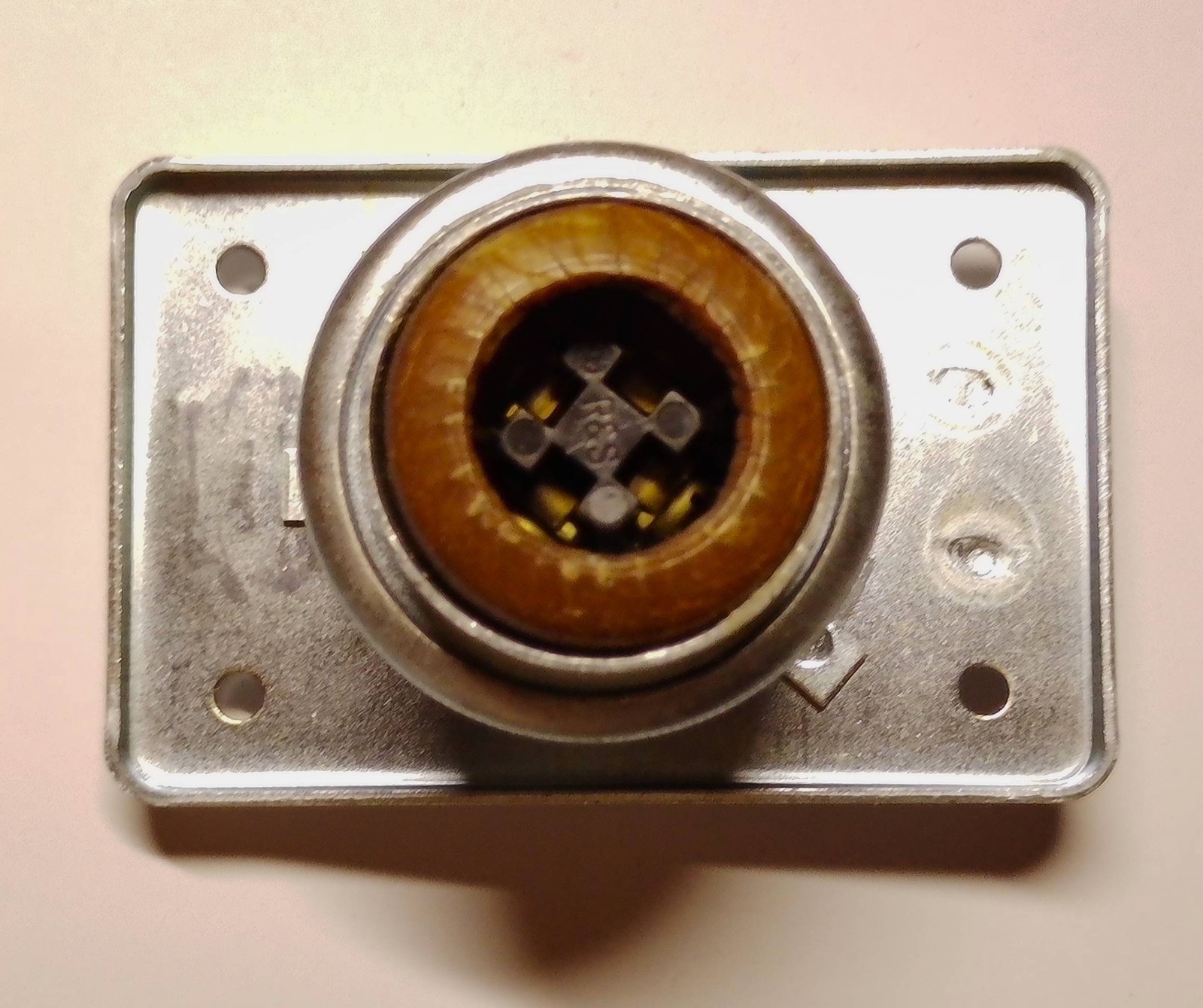 Russell Stoll Ever-Lok 8147 RE 20097 Receptacle, 30 A-250V. AC-DC, 20A-600V. AC