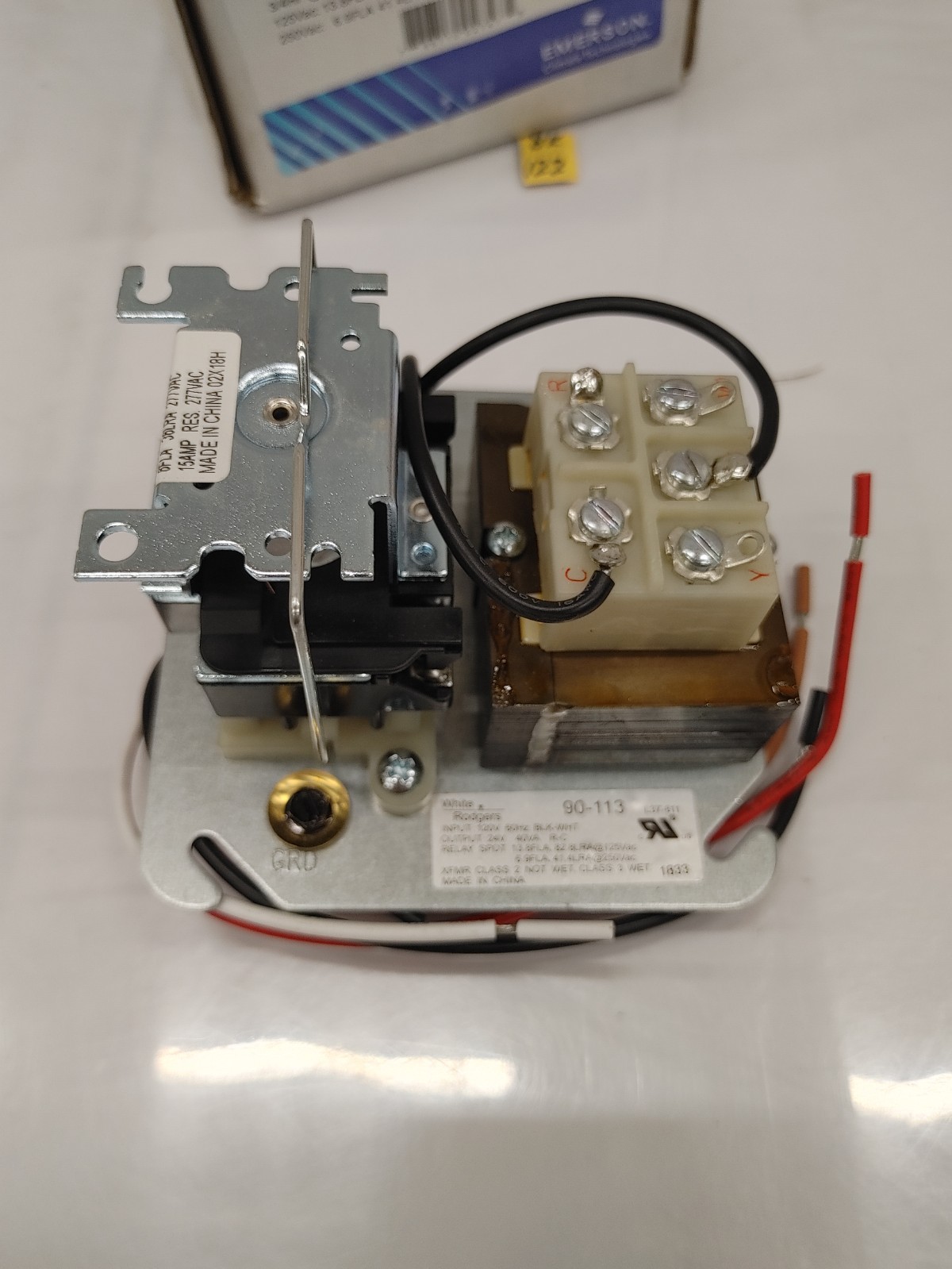 White Rodgers 90-113 Fan Control Center, Worn Box