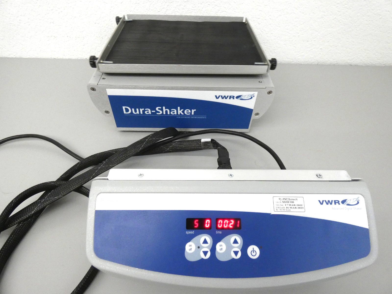 VWR Dura-Shaker For Extreme Environments, CO2-, Humidity-Resistant, 120V