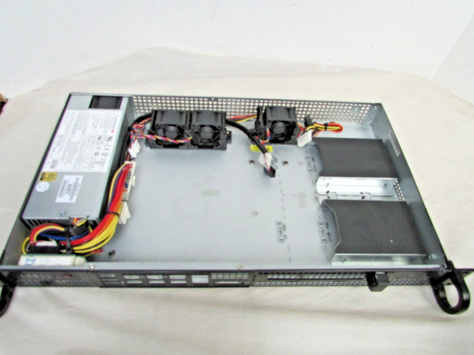 SUPERMICRO 505-2 BAREBONES CASE W/ FANS, POWER SUPPLY, HD CADDYS READ