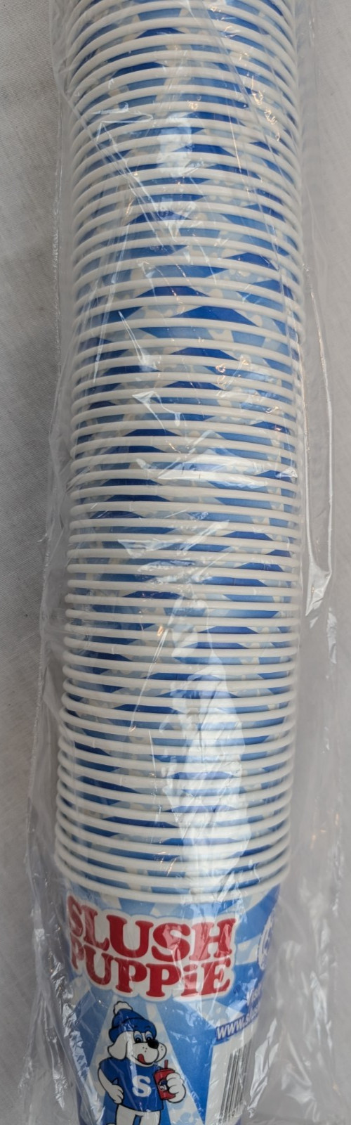 100 Pack Of Official Slush Puppie Cups 9 oz brand new wax coated paper