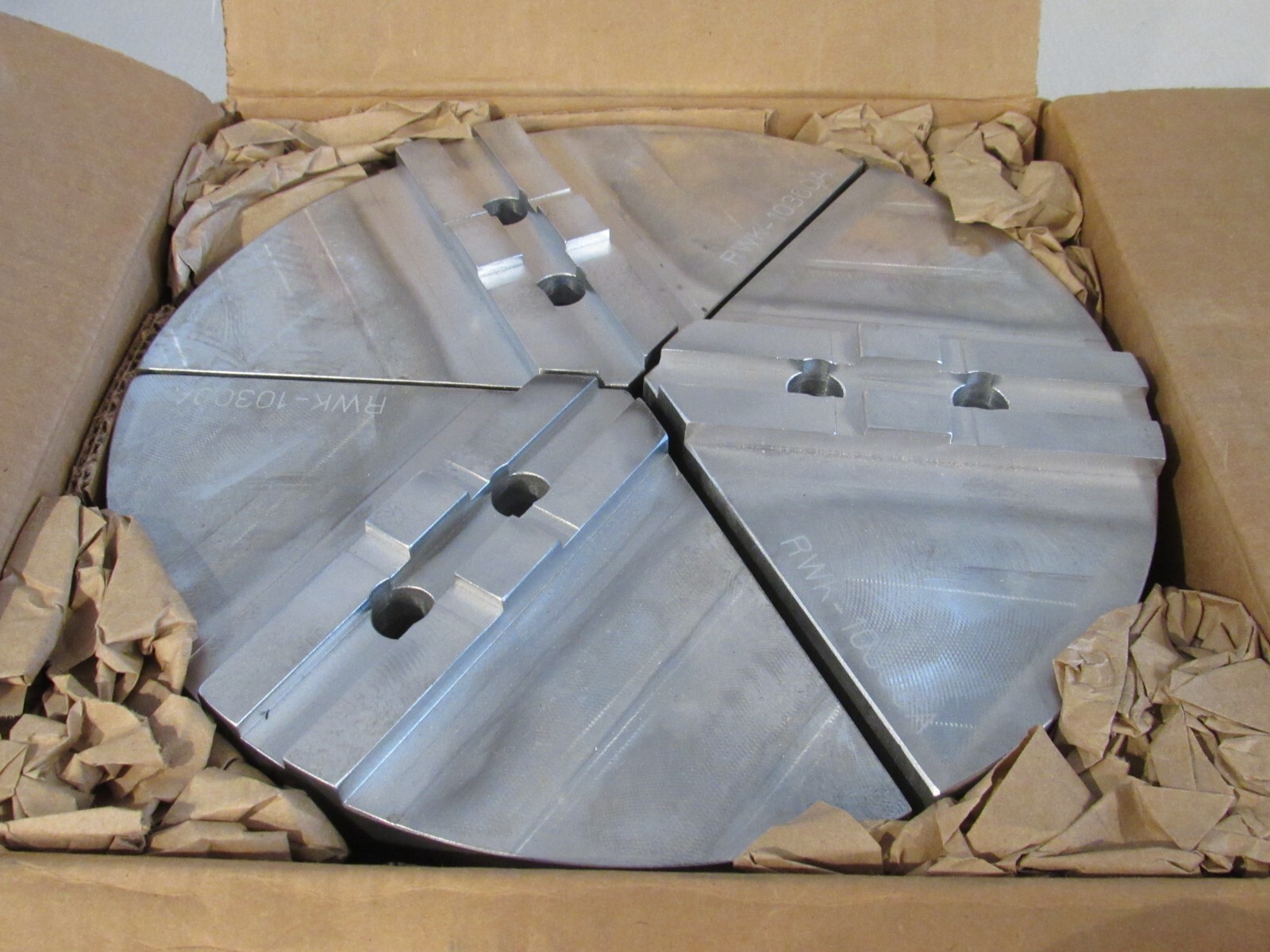 METRIC TONGUE & GROOVE 10″ x 3″ ALUMINUM PIE JAWS KNCS ROTA CHUCK SCHUNK