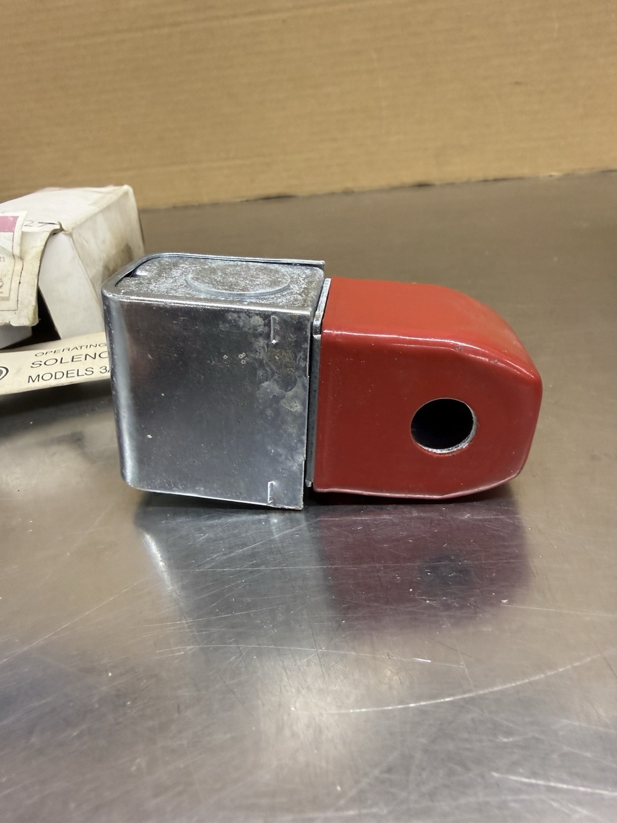Dayton Electric 6X542 Solenoid Coil 24 Volt 50/60 HZ New Old Stock