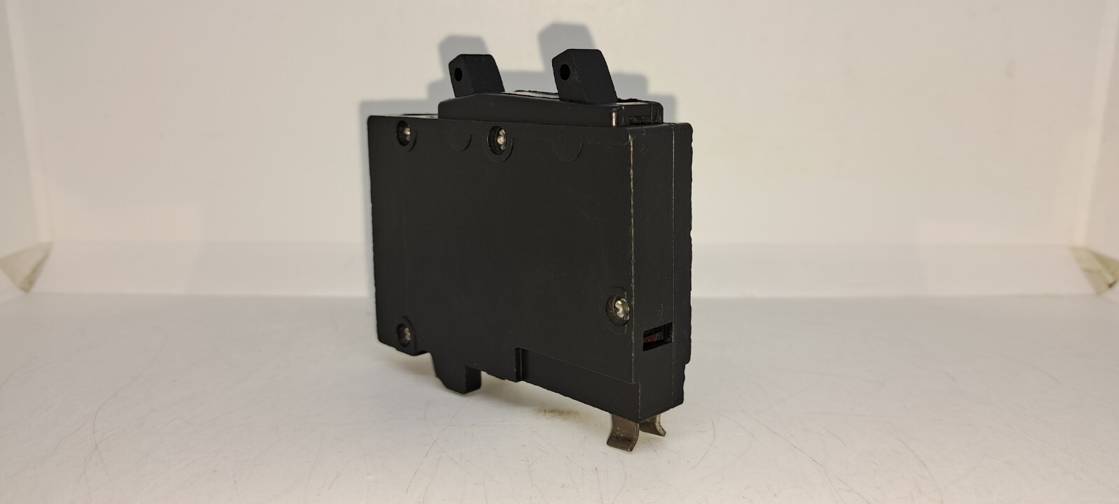 Square D QO2020 20 Amp 1 Pole Piggyback Circuit Breaker CLIP QOT2020