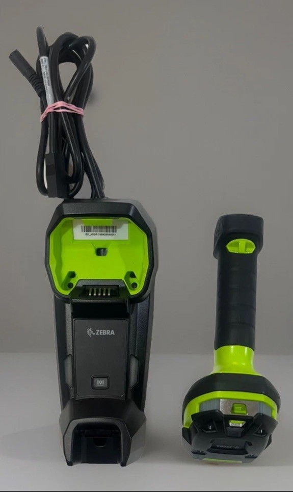 Zebra DS3678 Barcode Scanner Kit 1D/2D IP67 Wireless Cordless DS3678-SR0F003VZWW
