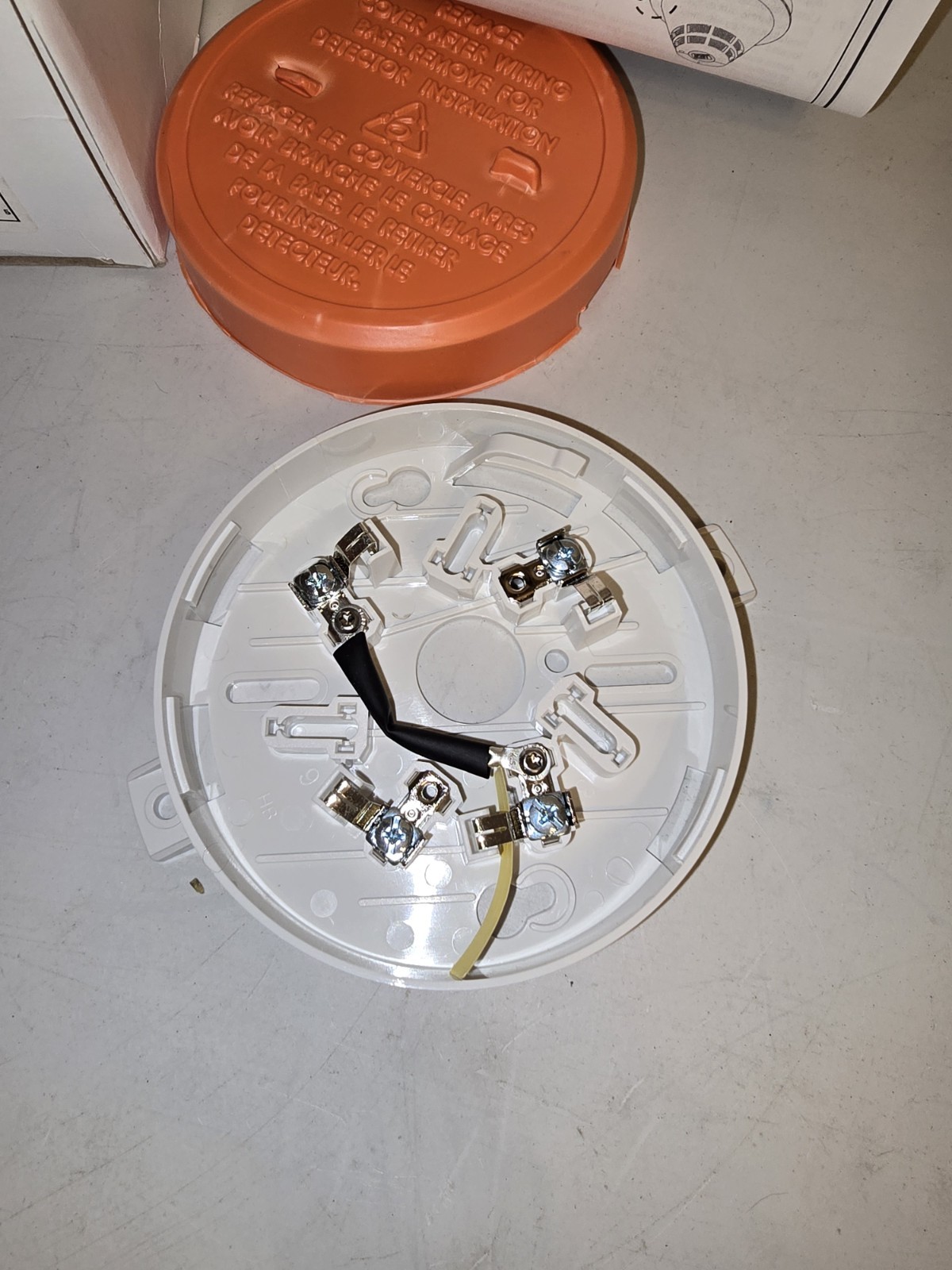 EDWARDS EST SIGA-PS SIGA PS PHOTOELECTRIC SMOKE DETECTOR INTELLIGENT SIGA-SB4