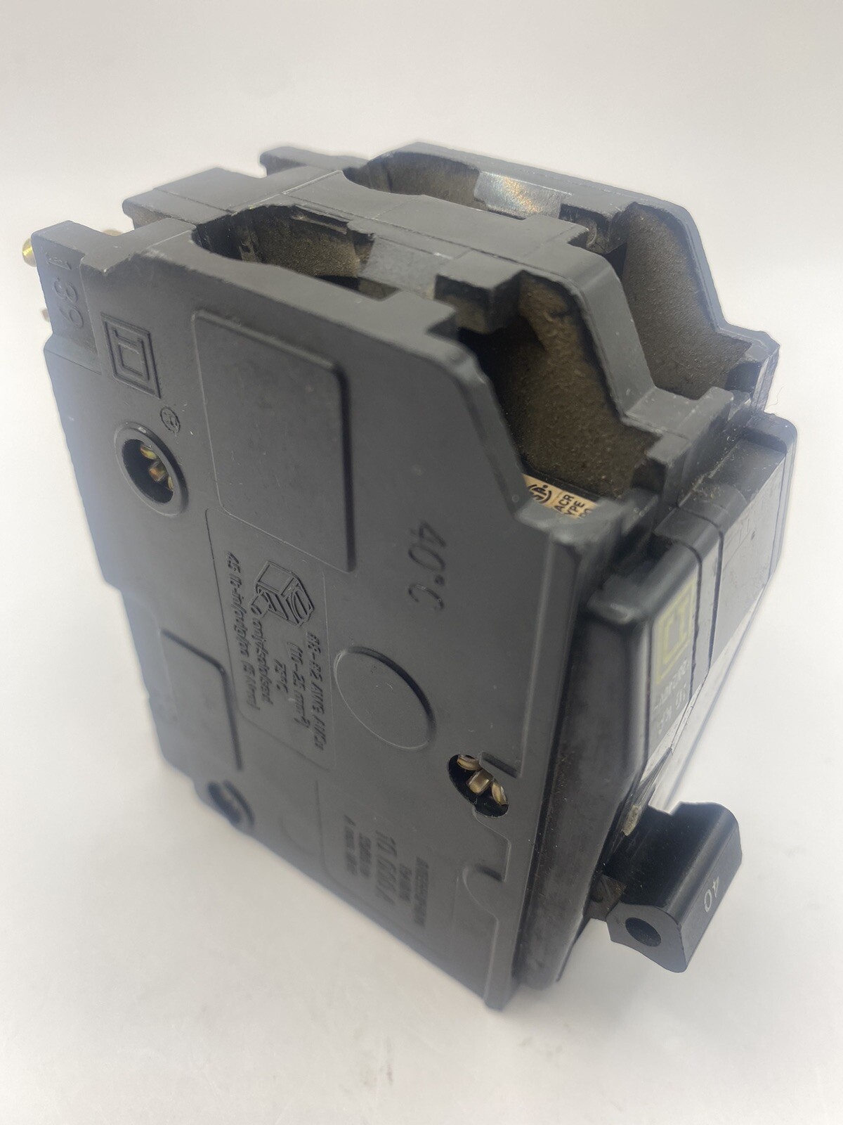 CHIPPED Square D QO240 2 Pole 40 Amp 120/240V AC Type QO Plug In Circuit Breaker