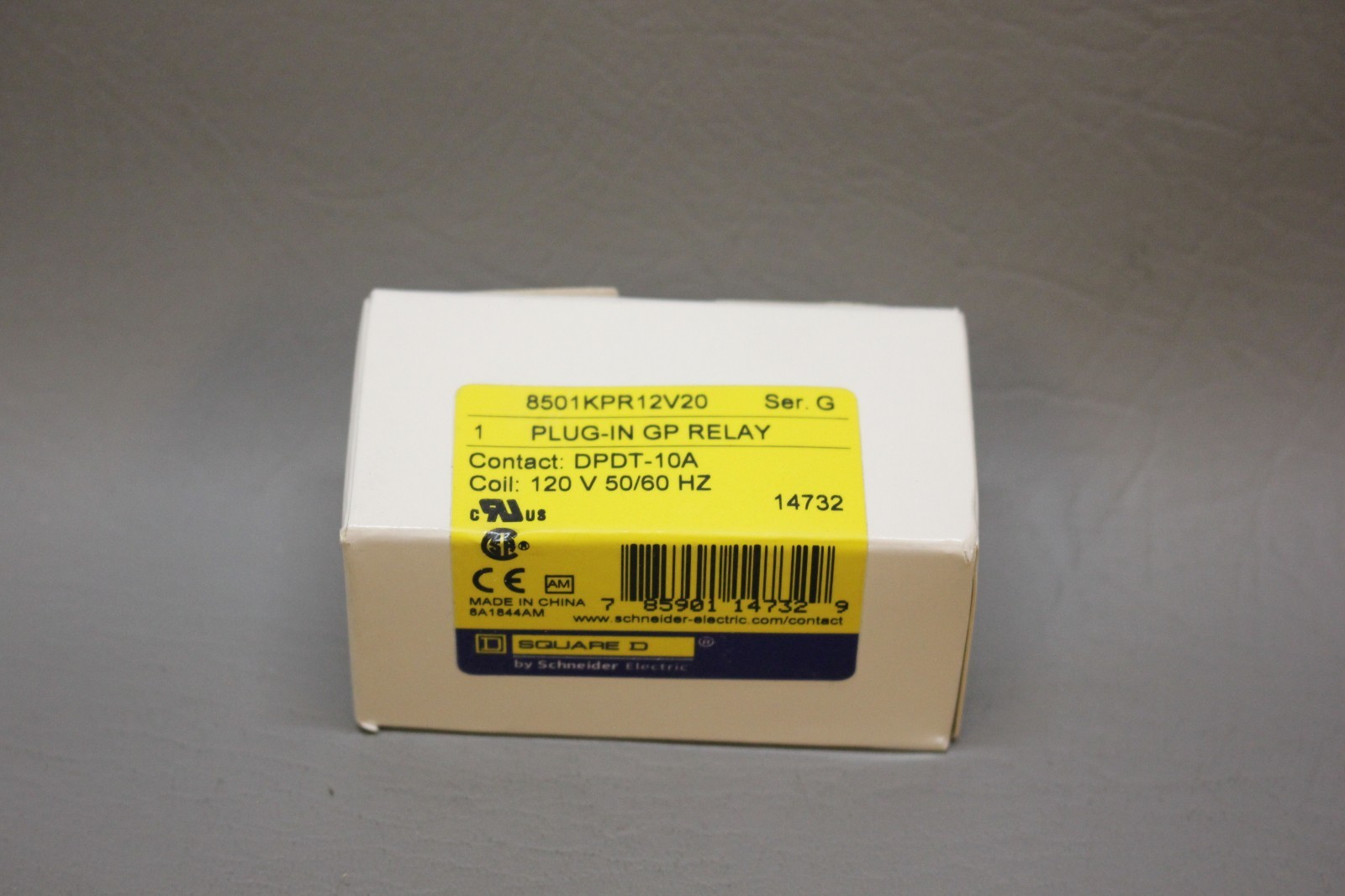 NEW SQUARE D PLUG-IN RELAY 8501KPR12V20 SER.G