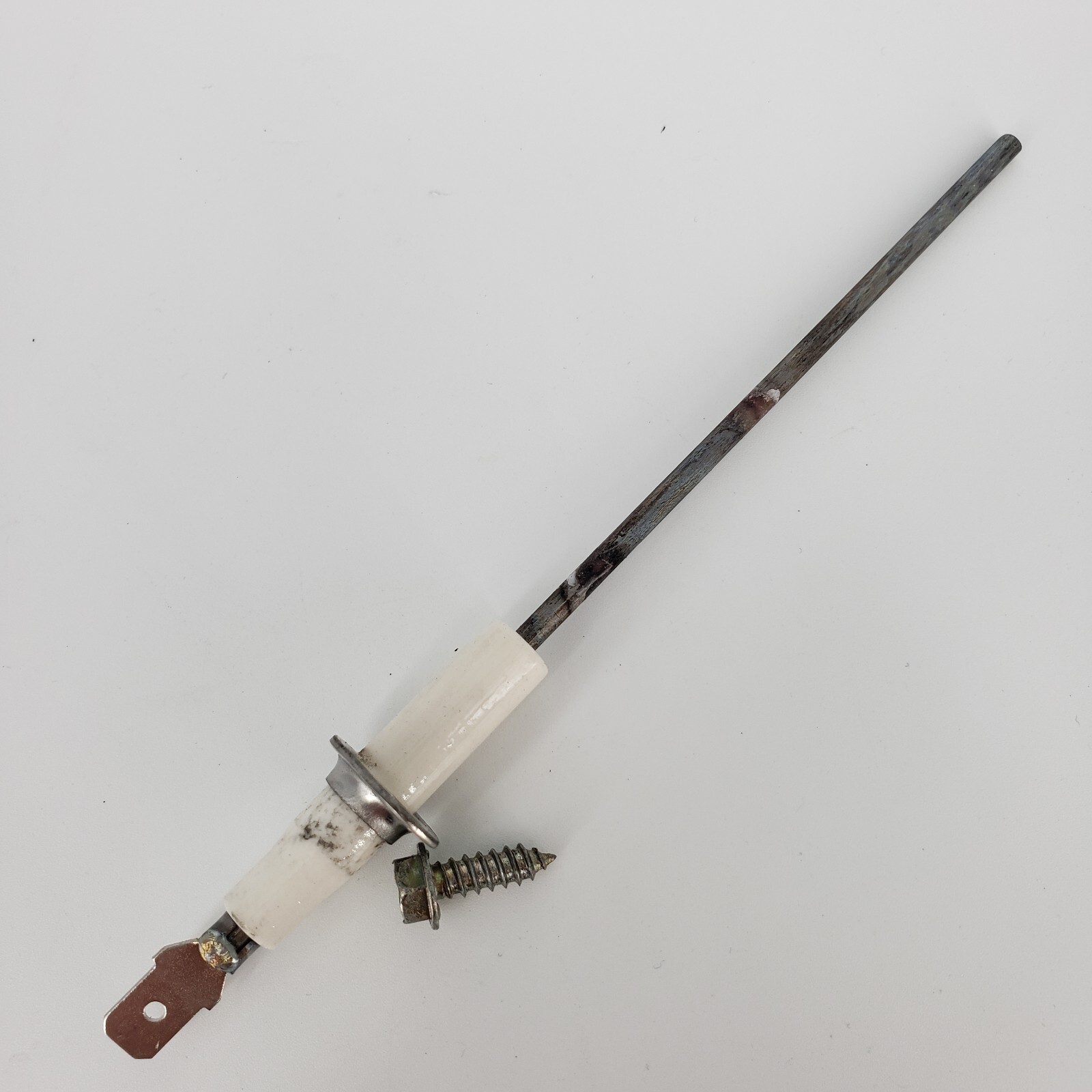 Carrier Bryant Payne LH680013 Flame Sensor with Screw