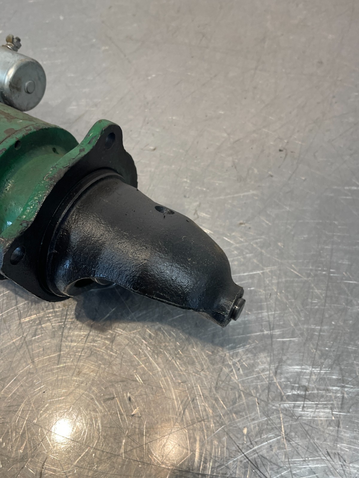1965 Oliver 1850 Tractor Starter 1107358
