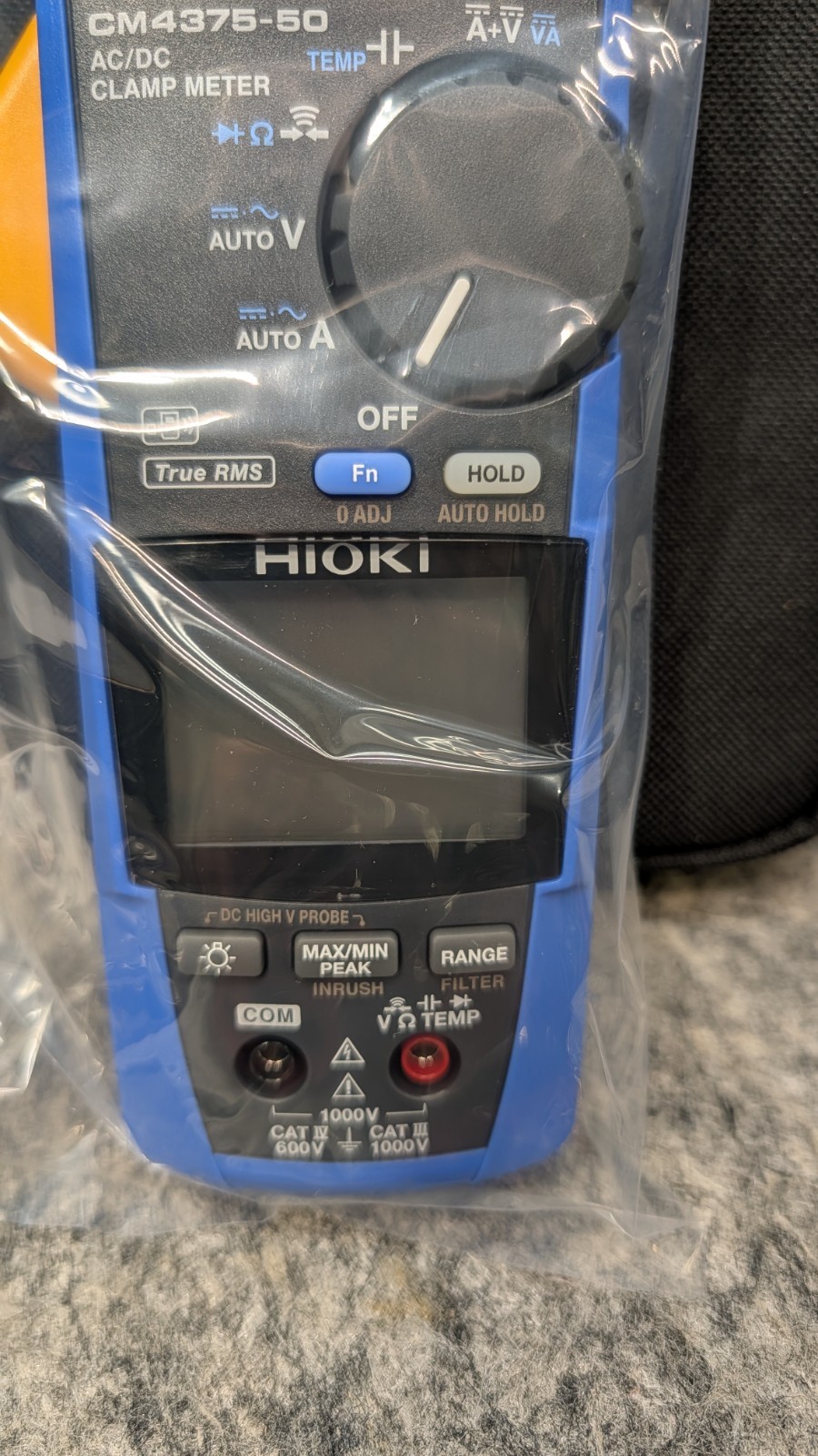 HIOKI CM4375-90 AC/DC Clamp Meter 1000A True RMS w/Wireless Z3210 Adapter Kit