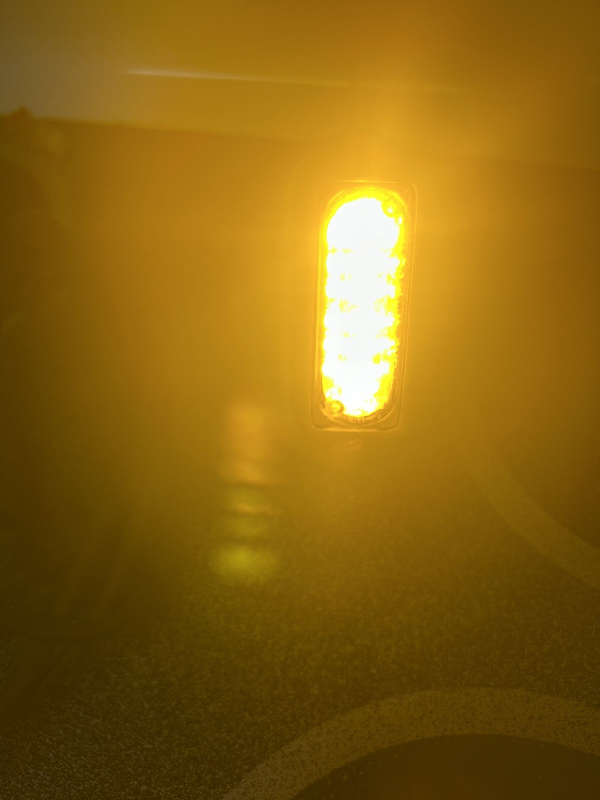 Railhead Gear M490-Led Dcap Warning Strobe, Amber, Led, 12v, w revolving beacon