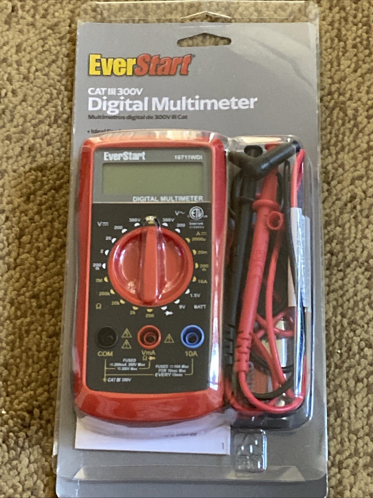 Everstart CAT III 300v Digital Multi-Meter 3 1/2-Digit LCD Display Free Shipping