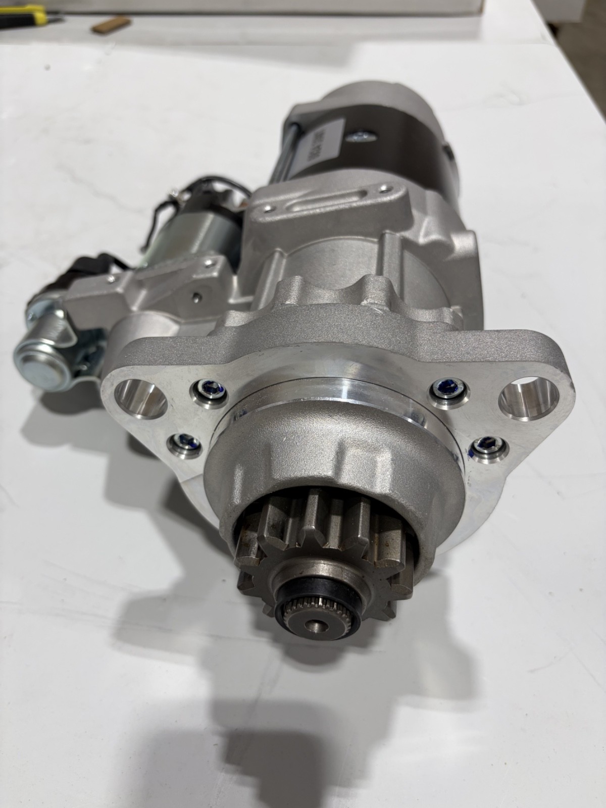NEW 39MT Starter 12V 7.3KW 11T 6924 Delco Remy 8200090 19011521
