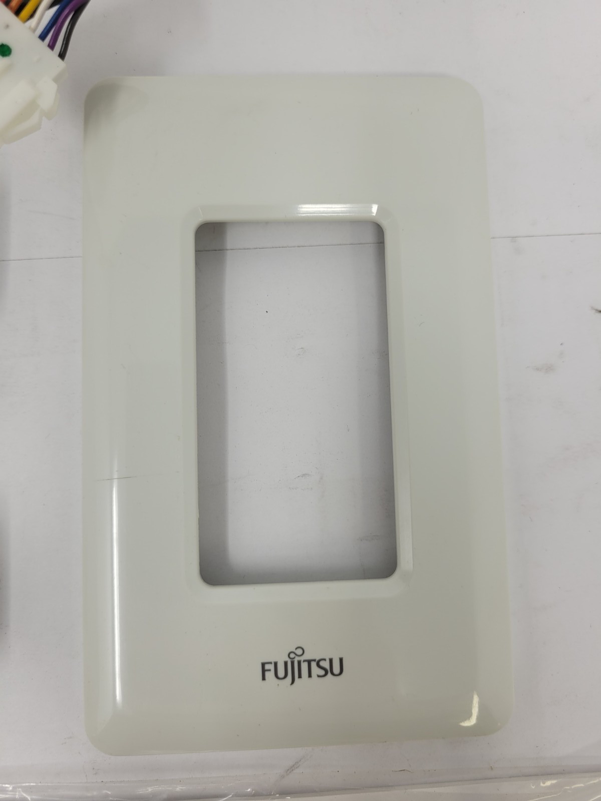 Fujitsu UTB-YWC IR Air Conditioner Receiver Unit For GATH Ducted Units