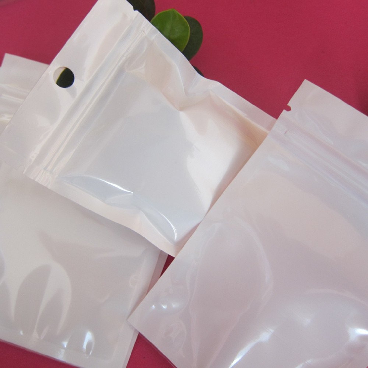 100 Pcs (Inner Size 3.9×4.7 inch) Front Clear Self Seal Reclosable Zipper Loc…