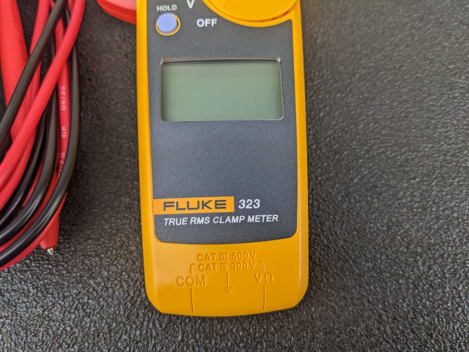 #bp048 Fluke 323 400A AC 600V True-RMS Clamp Meter New