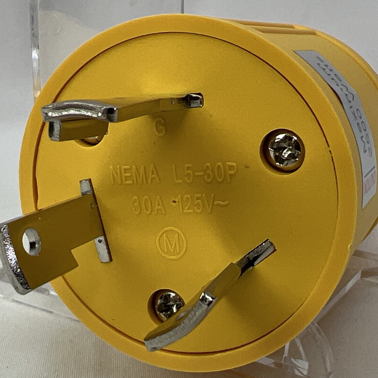 Conntek 30-Amp Turn Lock to 20-Amp Turn Lock Generator Adapter