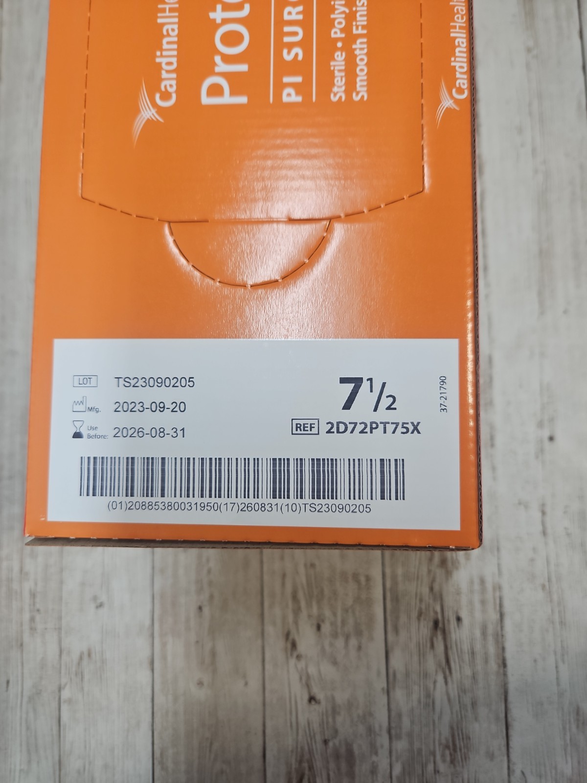 Protexis PI Surgical Gloves *Box 50 Pair* Cardinal Size: 7.5 Exp: 08/26