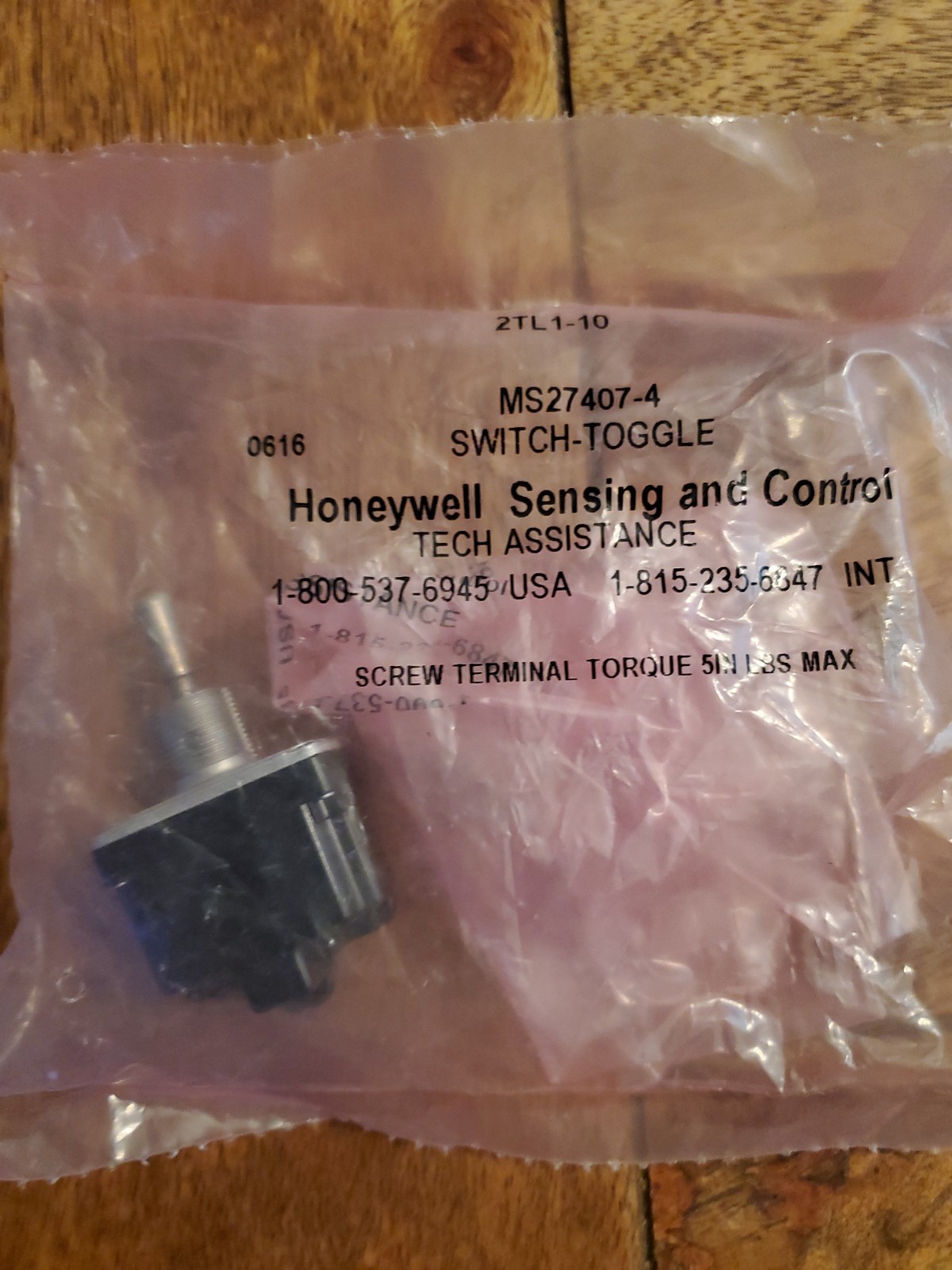 HONEYWELL SENSING TOGGLE SWITCH MS27407-4 | 2TL1-10