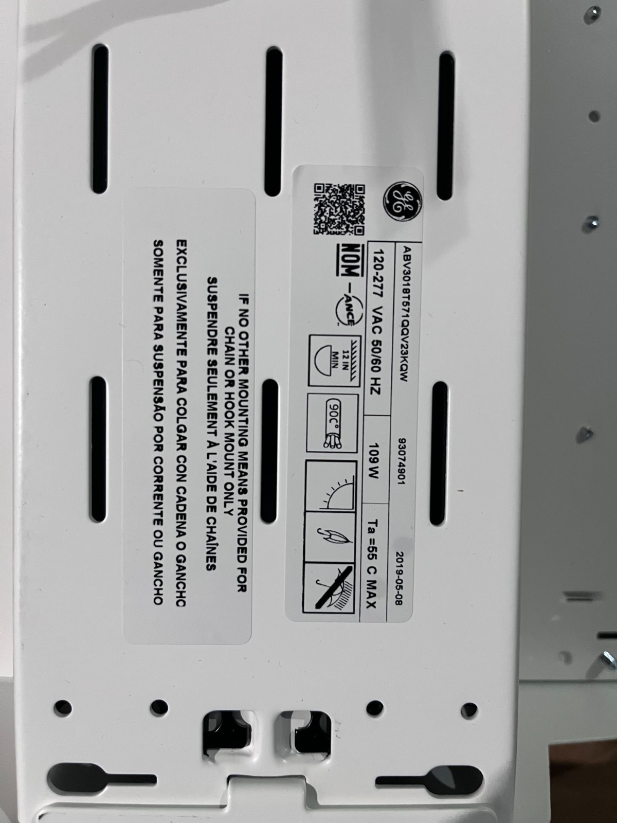 GE LED HIGH-BAY LIGHT ABV3018T571QQV23KQW 109W 120-277VAC 50-60 HZ BRAND NEW