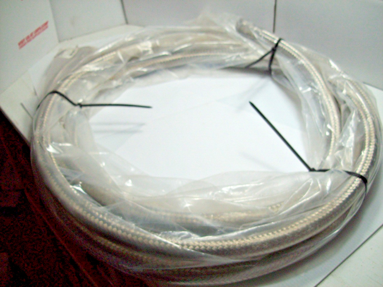 1- Swagelok FJ Series Metal Hose, 1/2″, 20′, SAE 37° (JIC), SS-FJ8AS8AS8-240