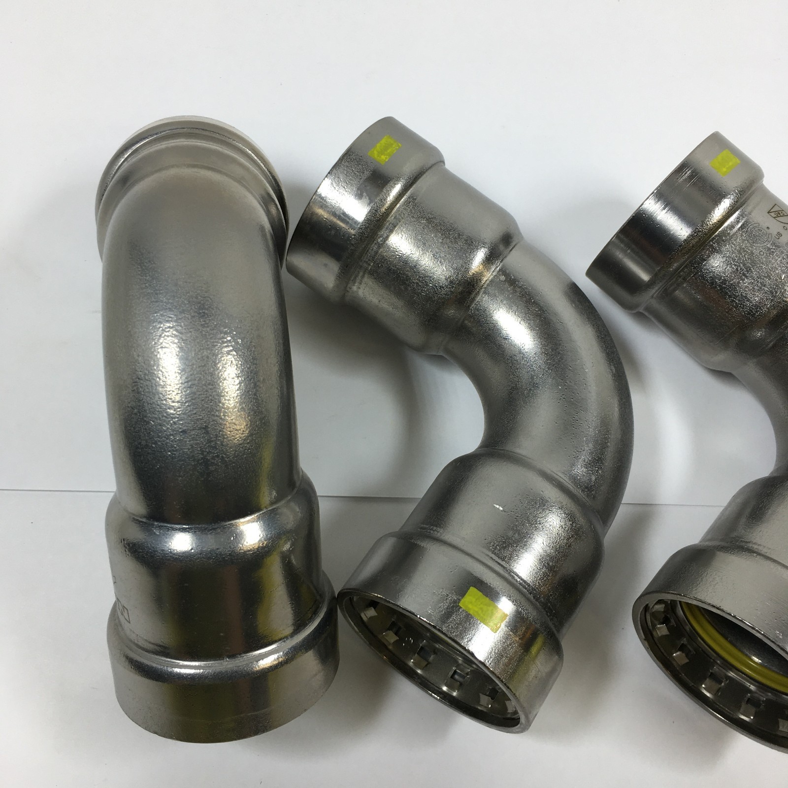 Lot of 3 NIBCO BenchPress 1-1/4″ x 1-1/4″ G PCH207 90° Elbow (2055950HPC)
