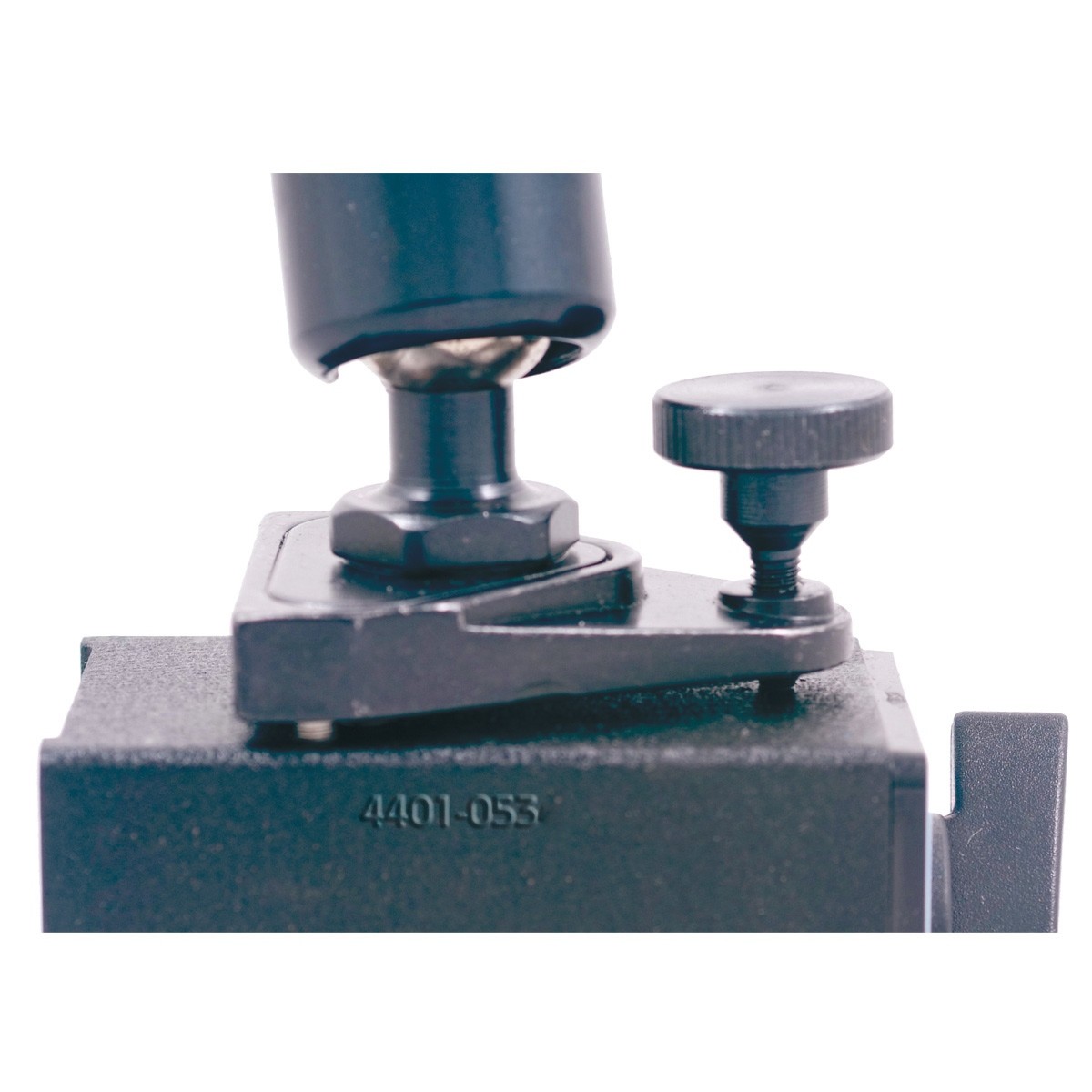 66 LBS PULL MAGNETIC BASE WITH FINE ADJUST ON TOP OF BASE (4401-0532)