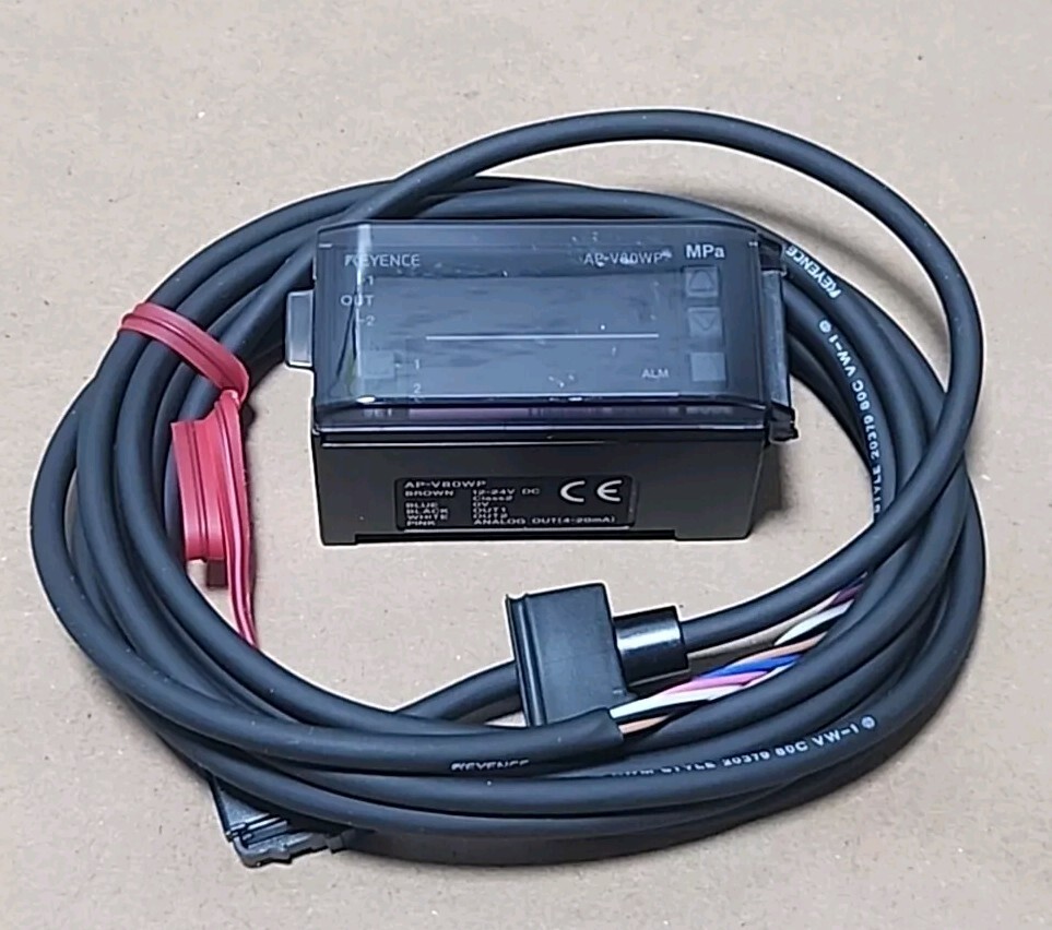 *NEW* Keyence AP-V80WP Digital Pressure Amplifier Sensor 12-24Vdc + Warranty!