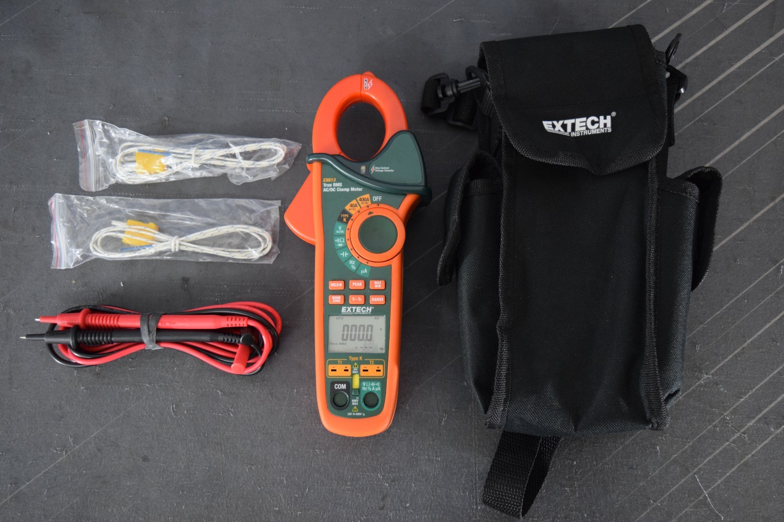 Extech EX613 True RMS AC/DC Clamp Meter