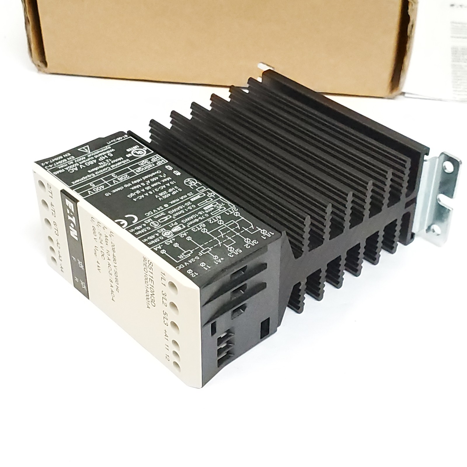 Cutler-Hammer S511E10N3D Semiconductor Reversing Contactor 10A 208-480V