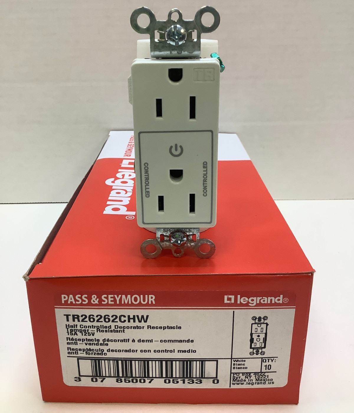 Legrand TR26262CHW Half Controlled Decorator Receptacle, 15A, White, Case of 10