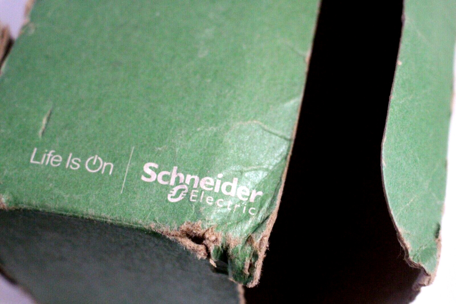 5-PACK SCHNEIDER ELECTRIC CIRCUIT BREAKER 15 AMP COMMON TRIP DP-4075