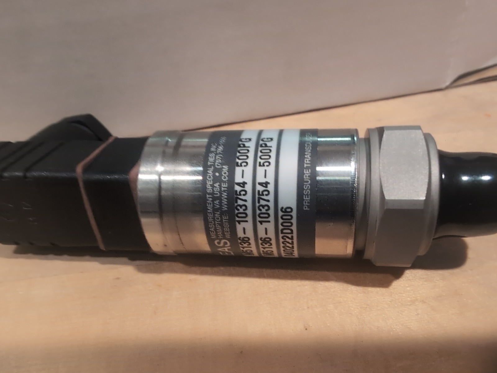 Measurement Specialties Industrial MEAS Pressure Transducer M5136-103754-500PG