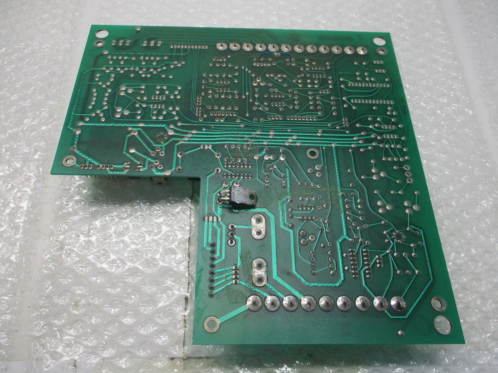 3M DYNATRON 100-6400 POWER SUPPLY BOARD NSNP