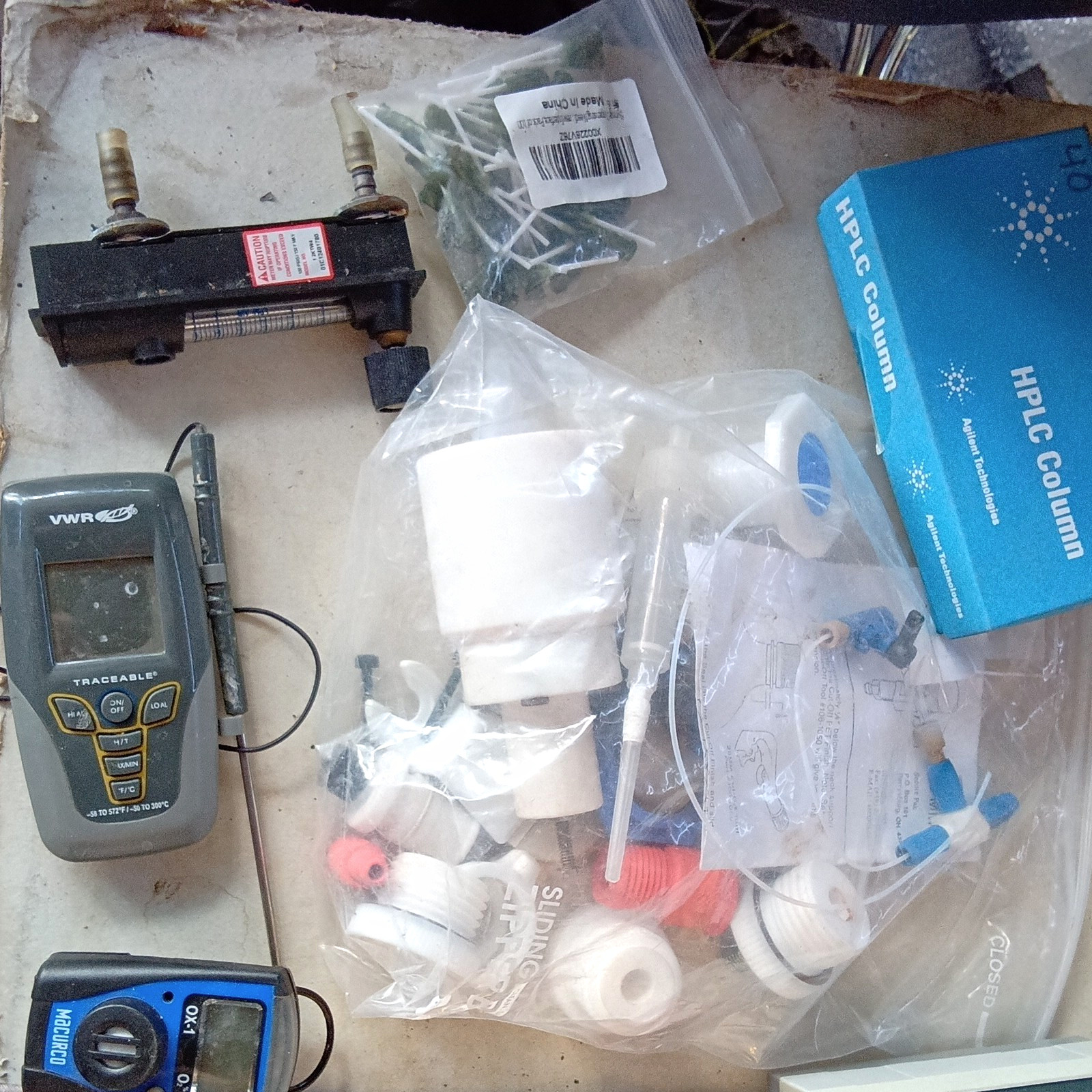 VWR Traceable Digital Thermometer Mixed Physical/Medical Lab Supplies Lot