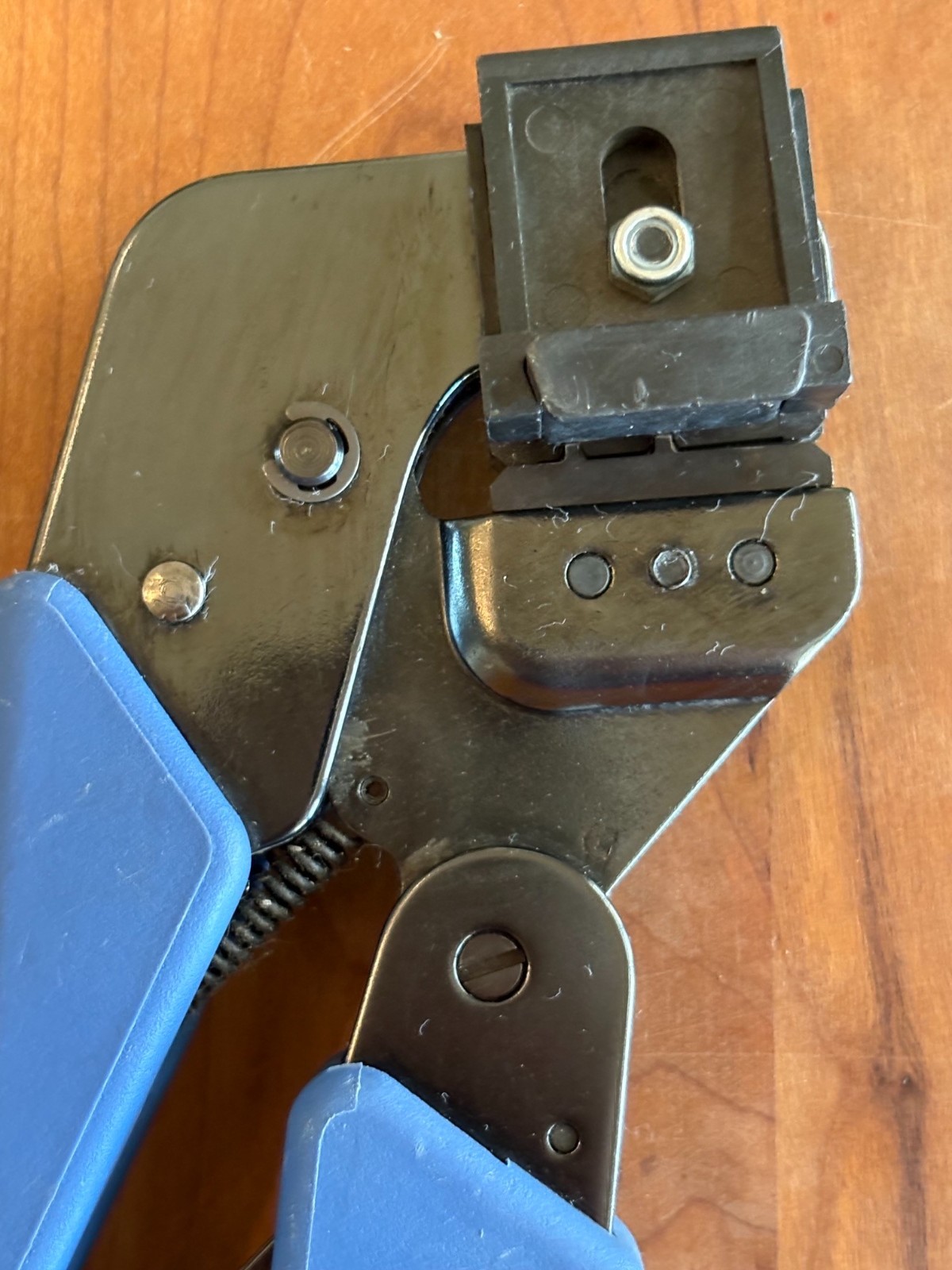Amp Tyco Electronics H 0332 Hand Crimping Tool H0332 Positioner 20 – 28 AWG