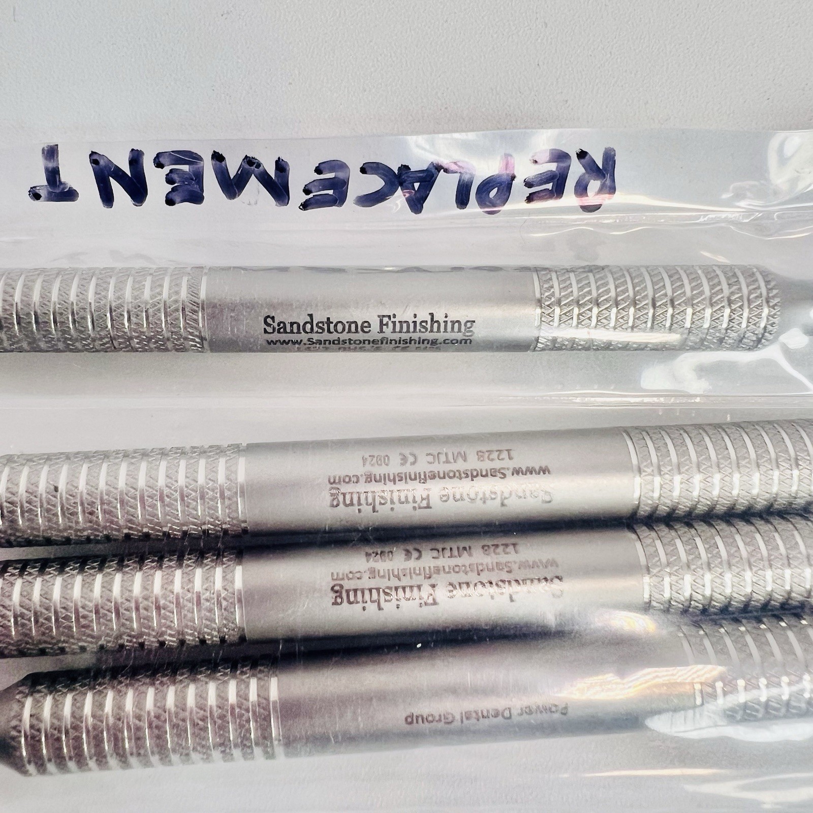 Sandstone Finishing – Dental Scaler 4 Pc Set Sickle Scalers + Gracey Curette 5/6