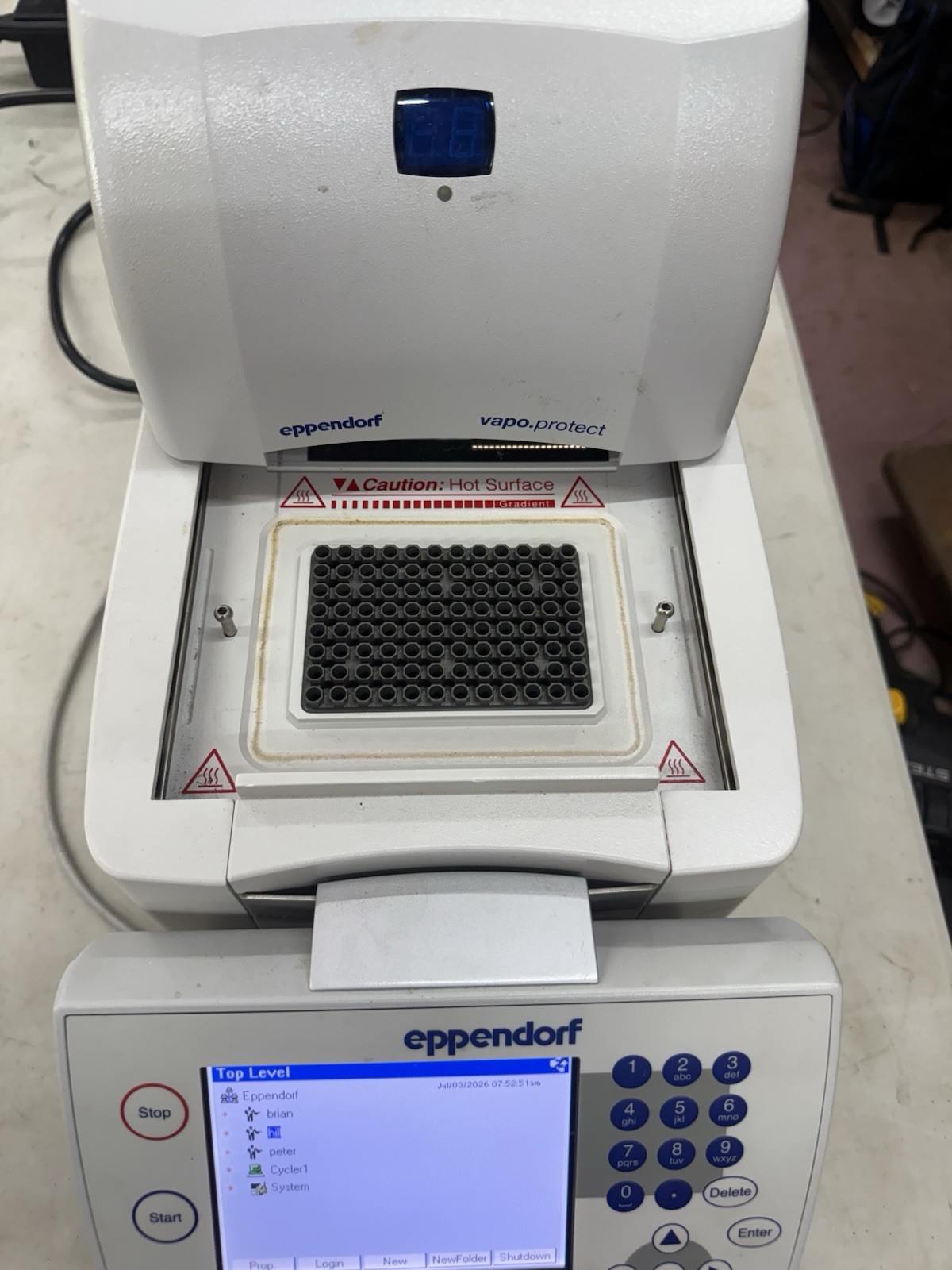 Eppendorf Mastercycler Pro 6321 Thermal Cycler PCR System Vapo.Protect