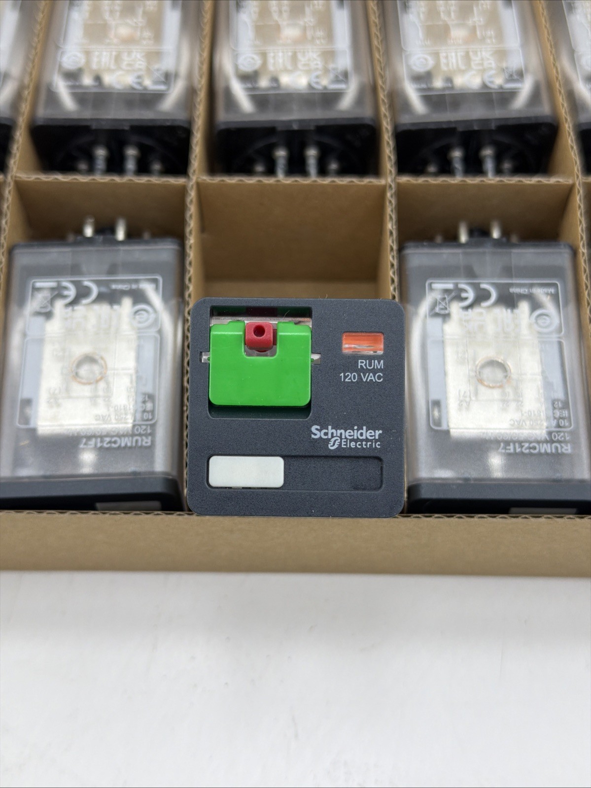 10x SCHNEIDER RUMC21F7 HARMONY 062661 UNIVERSAL RELAY 2CO 10A
