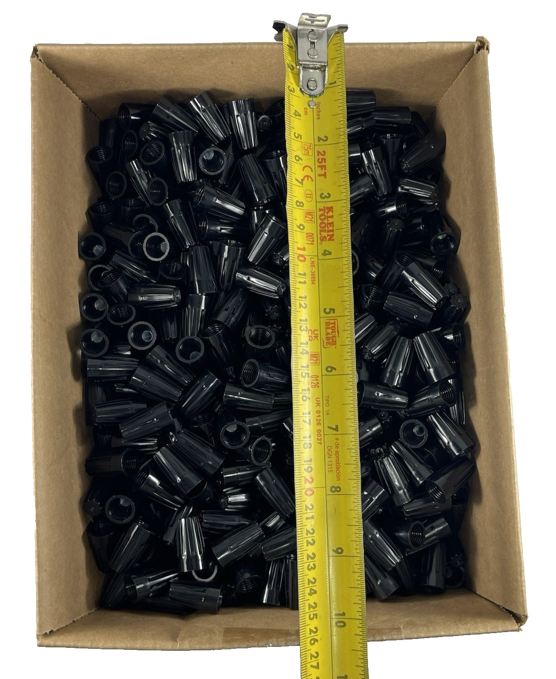 (1,000) Gardner Bender WireGard GB-4 Black Hi Temp Wire Nuts 10-004HT 18-10 AWG