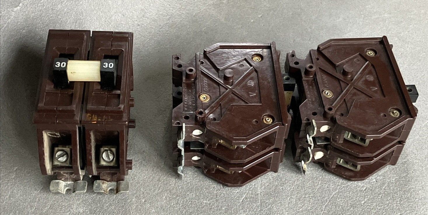 Wadsworth A230NI 30 Amp 2 Pole 2P Type A Metal Foot / Tabs Breaker A230