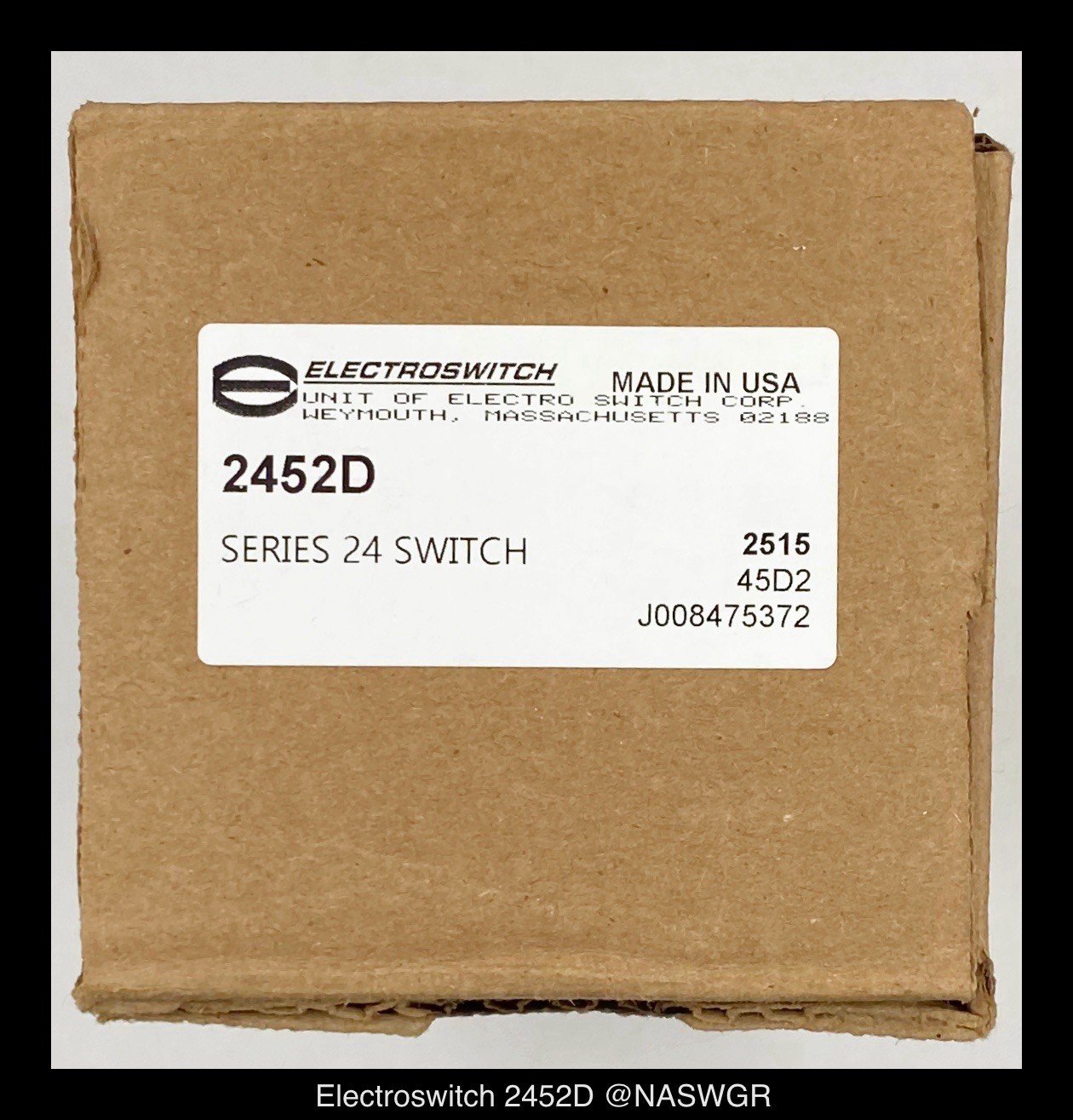 Electroswitch 2452D Series 24 Circuit Breaker Control Rotary Switch – Unused