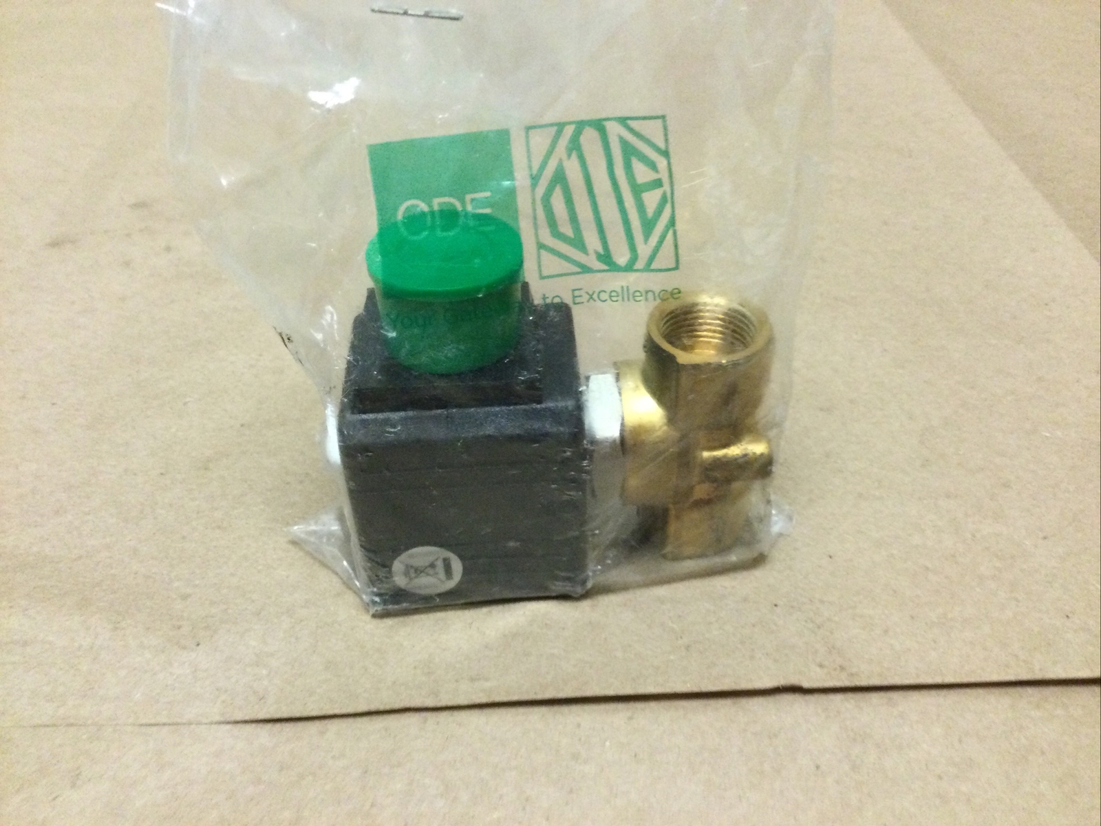 NEW ODE 21A5KV45 SOLENOID VALVE 19/012279, FREE SHIPPING