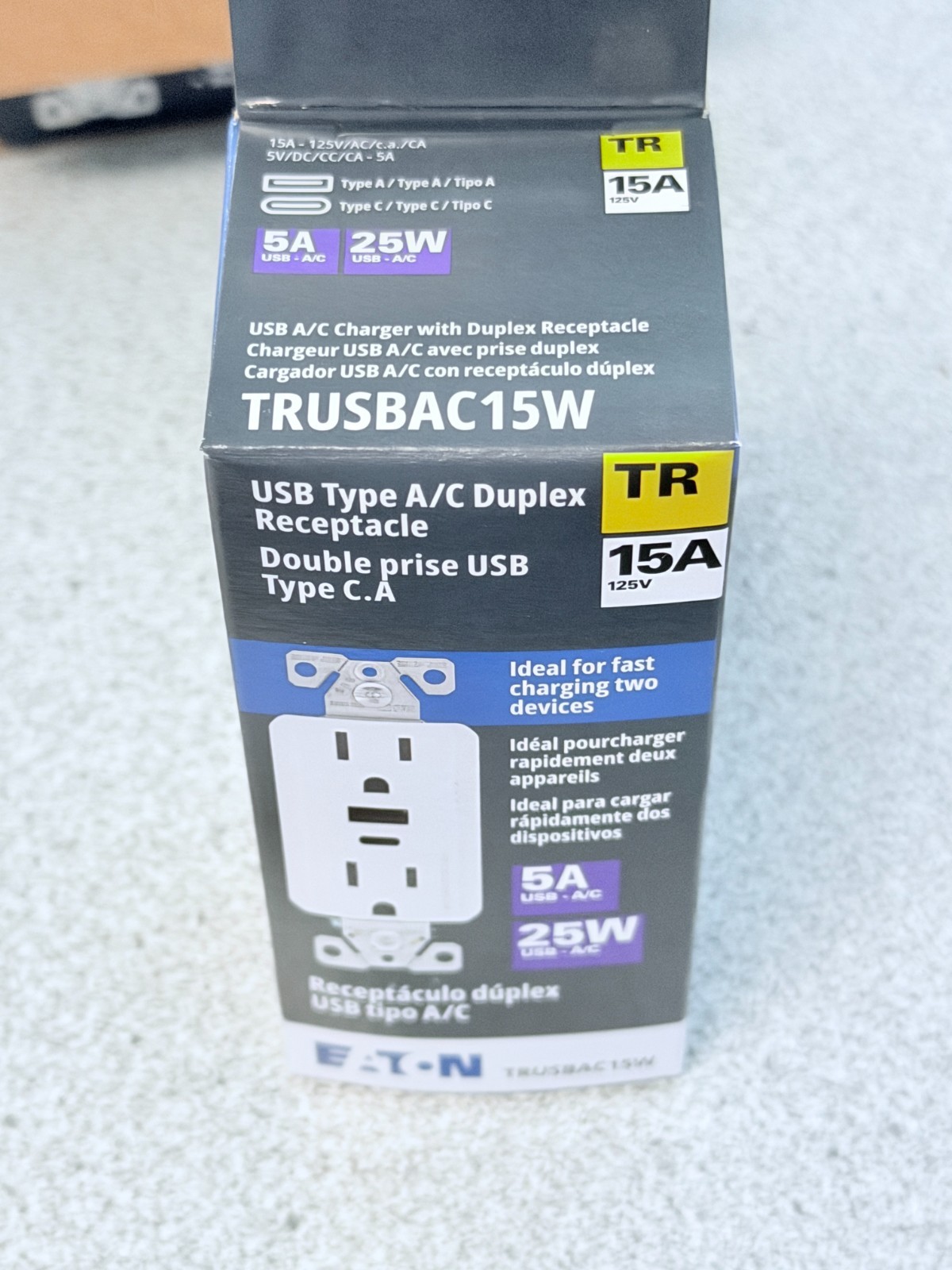 NEW Eaton Duplex Receptacle USB A & TYPE C Charger White 15A Tamper Resistant