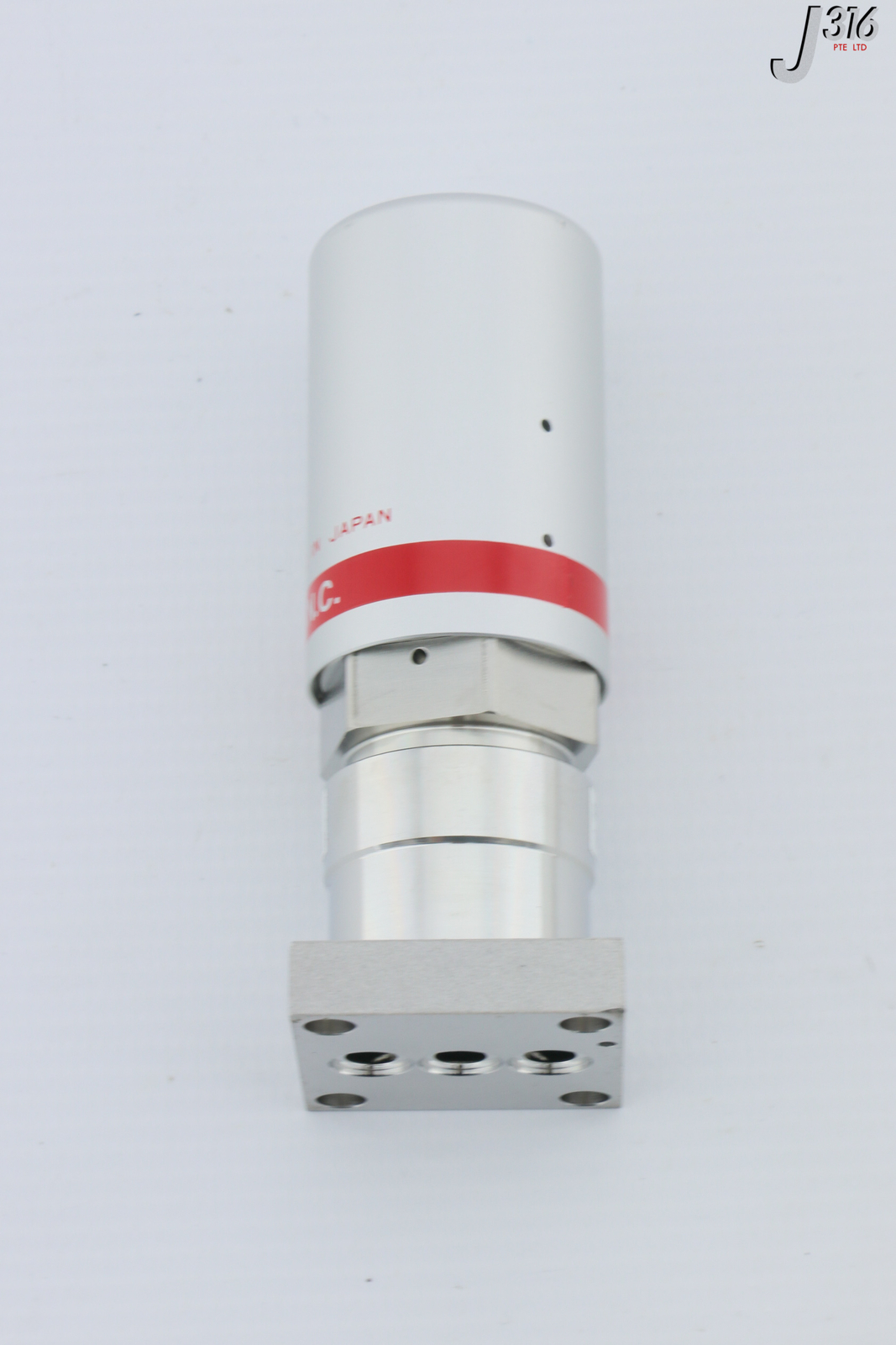 28556 LAM RESEARCH FUJIKIN DIA VLV, N.C., O.P. 0.5-0.6MPA, 708223 766-197844-310
