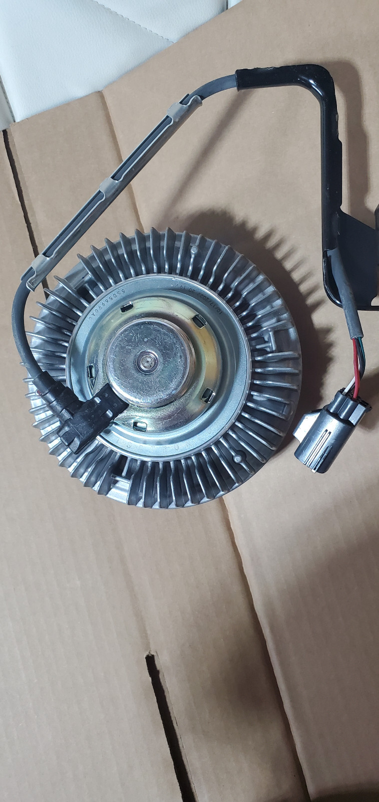 OEM Genuine Mopar 55056990-AC Cooling Fan Clutch For Ram 2500 3500 2004-2010