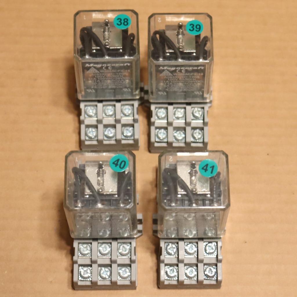 One Magnecraft W388ACPX-14 A283XCXC-120A Cube Relay w/Base Socket
